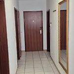 Monteur- & Geschaeftsapartment Mit Parkplatz