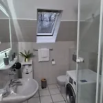Monteur- & Geschaeftsapartment Mit Parkplatz 브레멘